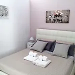 圣彼得舒适公寓